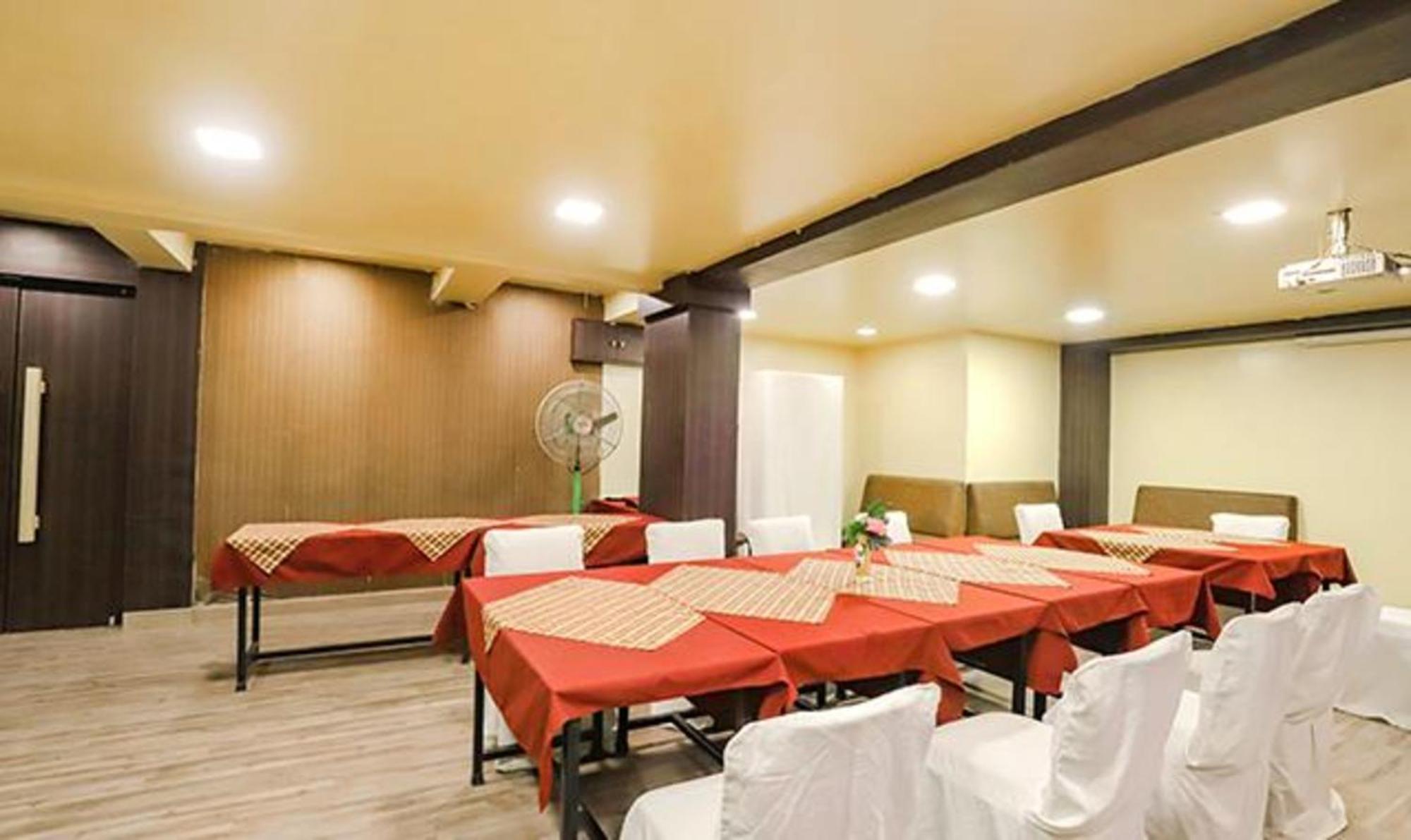 Fabhotel Parashar Nagpur Esterno foto