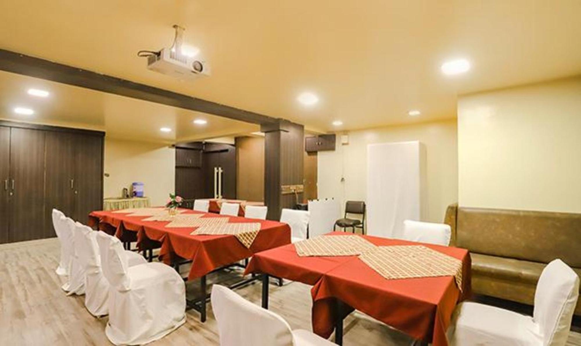 Fabhotel Parashar Nagpur Esterno foto